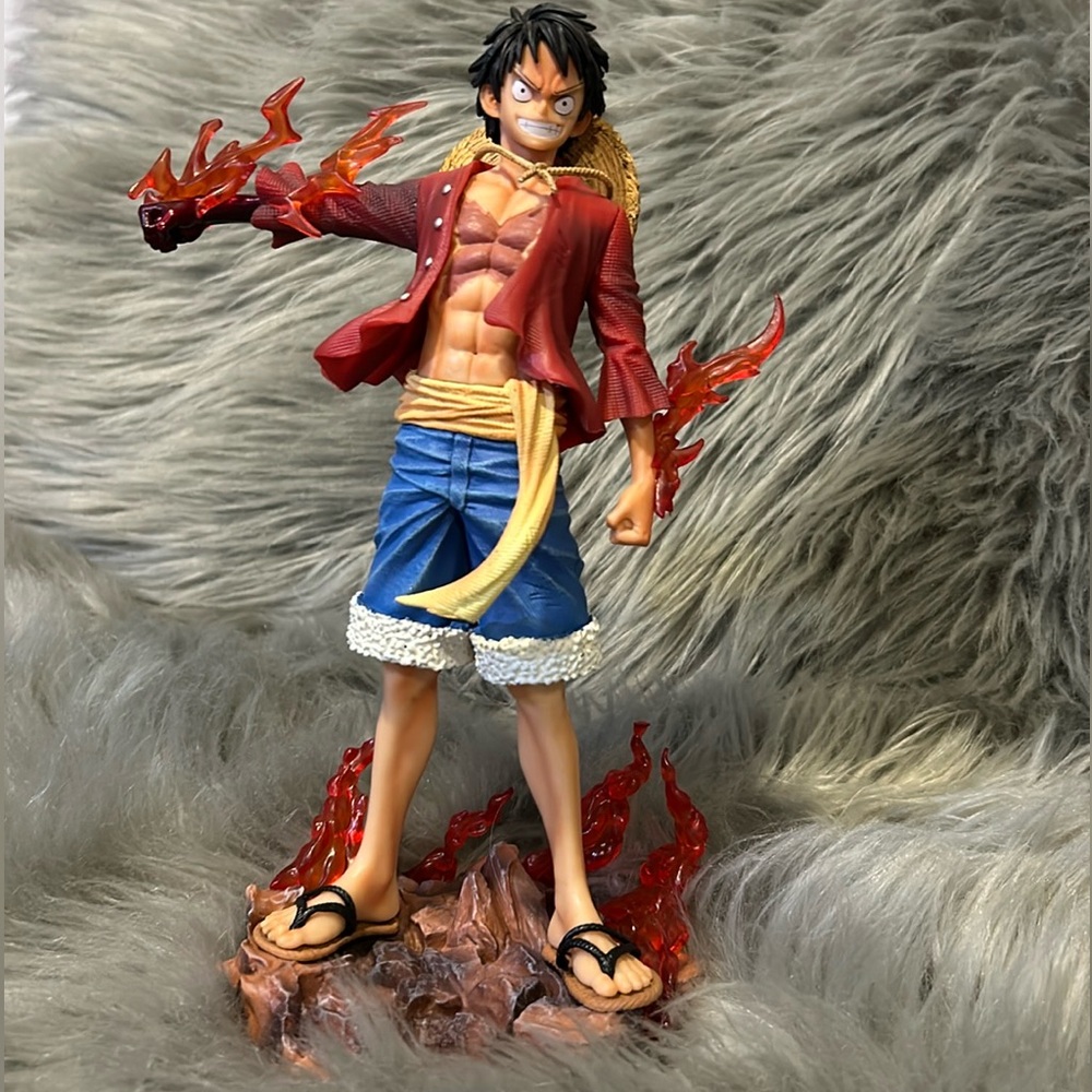 One piece figure Luffy